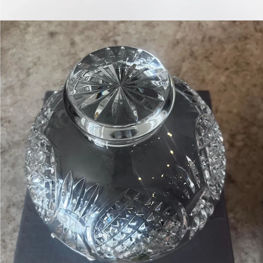 New vintage Waterford Crystal heirloom Bowl